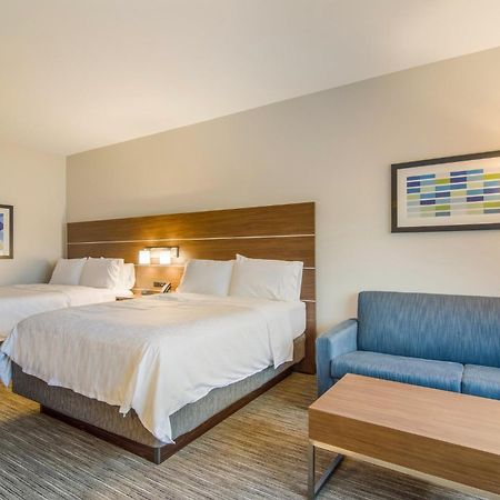 Holiday Inn Express & Suites - Asheboro By Ihg Luaran gambar
