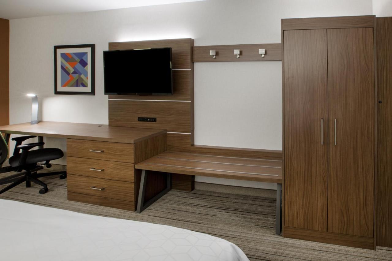 Holiday Inn Express & Suites - Asheboro By Ihg Luaran gambar