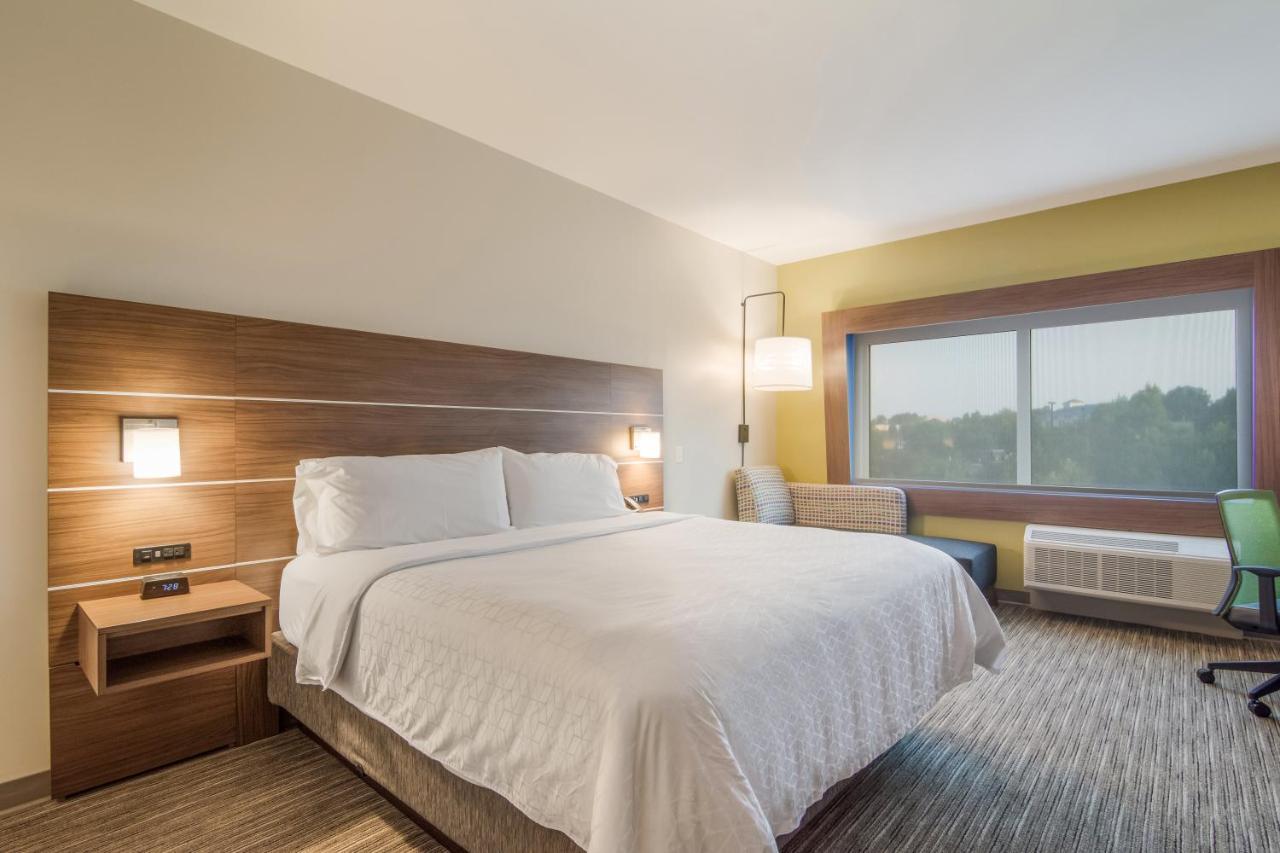 Holiday Inn Express & Suites - Asheboro By Ihg Luaran gambar