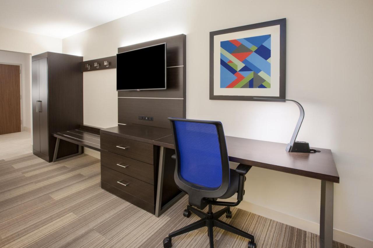 Holiday Inn Express & Suites - Asheboro By Ihg Luaran gambar